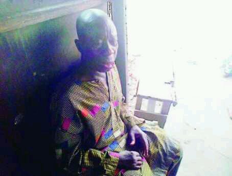 This 83yrs Old Army Retiree Has Been Sleeping Under Bridge For 17 Years