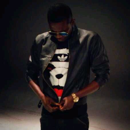 BaseOne ft. Kayswitch – At It Again