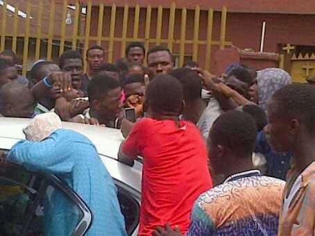Rising Singer, Small Doctor Beaten By Young Men In Agege