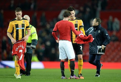 Manchester United Stars Banned From Swapping Shirts In Bid To Save Money
