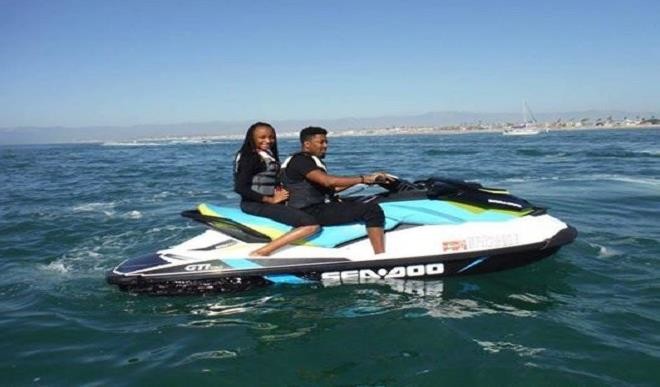 Banned Kannywood actress, Rahama Sadau having fun away from California movie set