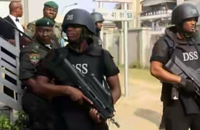DSS raids bureaux de change, arrests operators selling above official exchange rate