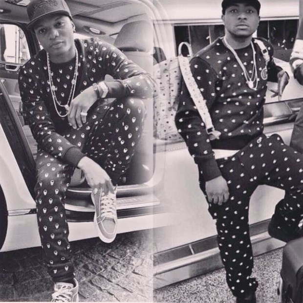 VIDEO | Wizkid & Davido Hug Each Other As They Turn Up For Christmas