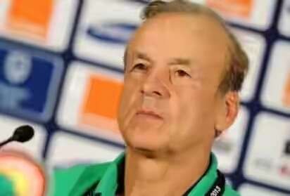 Nigerian players born abroad: Rohr cries over frustration