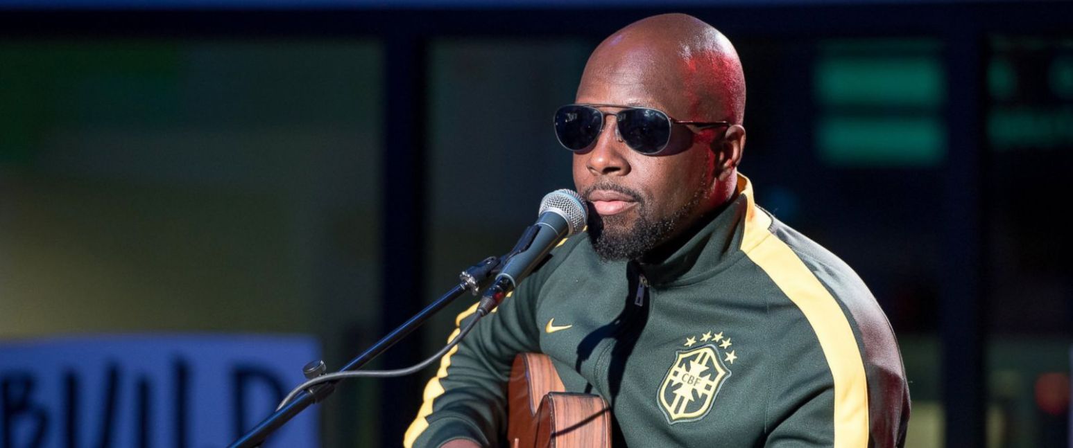 Cops Publicly Apologizes To Wyclef Jean For Incorrect Arrest