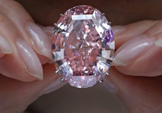 South Africa’s Pink Diamond Breaks World Record for Most Expensive Jewelry Sold