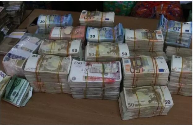 Seven banks ordered to remit N249.6b hidden for unknowngovt officials’