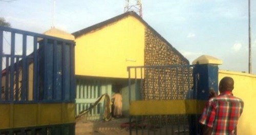 Arrested robbers remove police station’s roof, escape while officers were sleeping