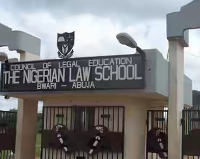 Law School justifies expulsion of student