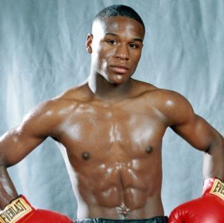 VIDEO: Throwback to Floyd Mayweather’s debut match in 1996, he won by a knockout in round two