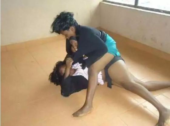 Angry Mother Pours Pepper Into Daughter’s V*Gina In Abuja