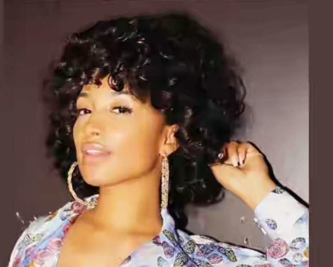 Woman screens potential boyfriends with application form