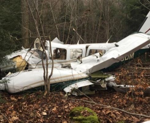 3 people die as plane crashes in Zimbabwe