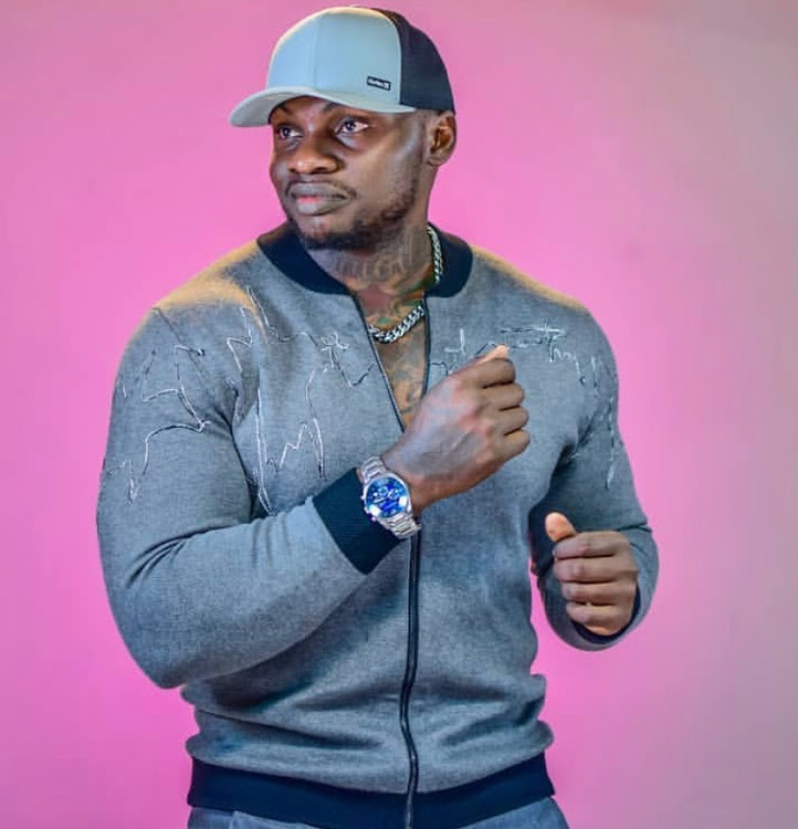 DOWNLOAD Khaligraph Jones ft Scar Mkadinali – Tsunami mp3