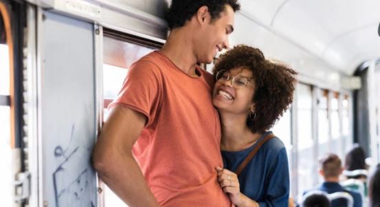 How to enjoy ‘friends with benefits’ relationship without catching feelings