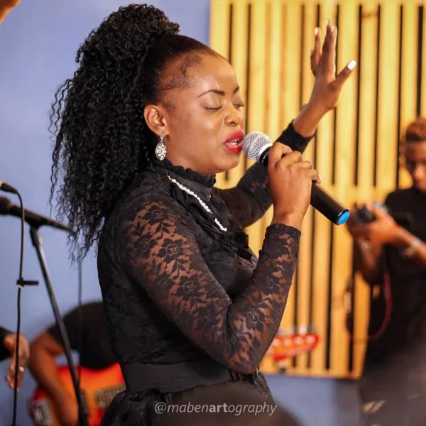 DOWNLOAD Rhema Loseke – Chant d’amour mp3