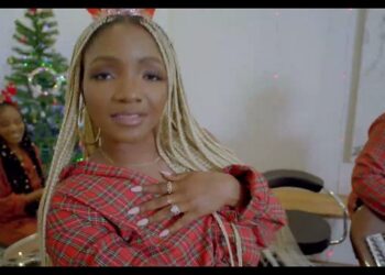 VIDEO: Simi – Christmas Sometin | mp4 Download