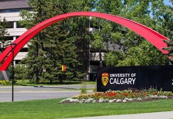 Canada Scholarships : 2023 Energizing Canada International Entrance Scholarship at University of Calgary