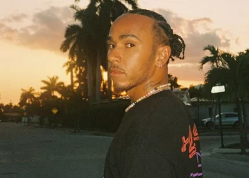 Lewis Hamilton Bio, Age, Parents, Wife, Children, Height, Net Worth