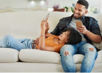 5 interesting habits of couples in long-term relationships