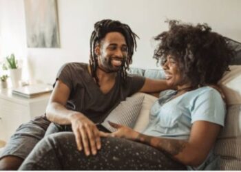 6 things you should consider before discussing your past s*x life with your partner