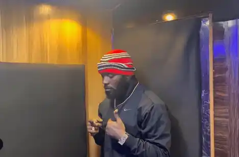 DOWNLOAD Odumodublvck – On Your Feet Run mp3