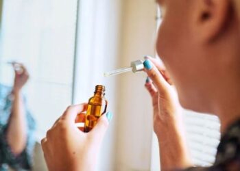 Why hyaluronic acid is the best friend for your skin this winter