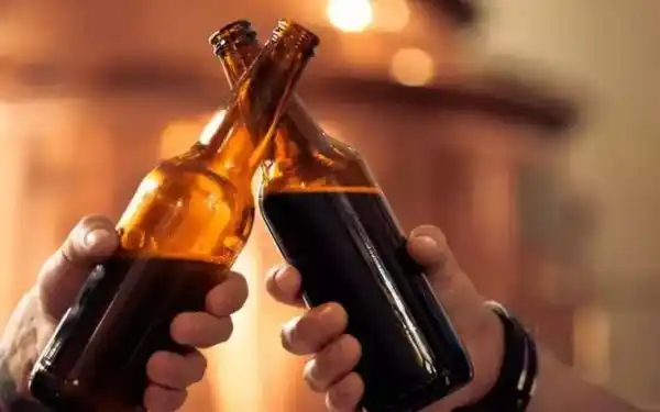 Here’s the real reason why bottled beer tastes different from draft beer