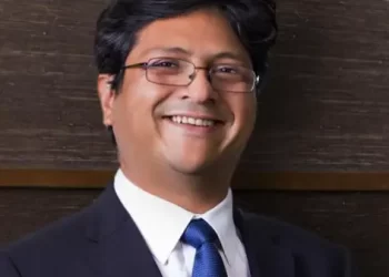 Shahzada Dawood Net Worth: How Rich is Shahzada Dawood?