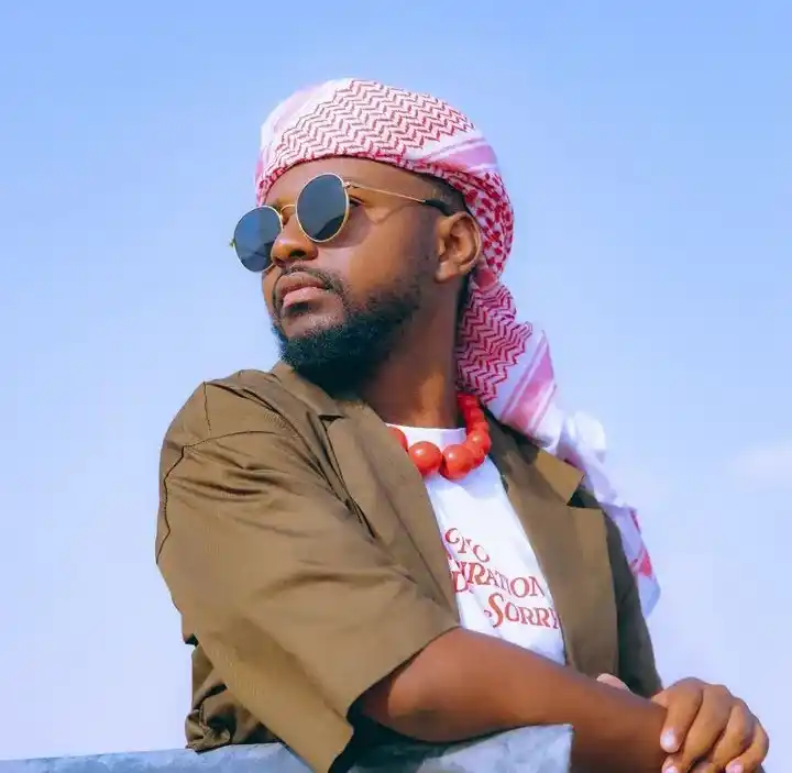 DOWNLOAD Thuto The Human – Dollar 4 Luv mp3