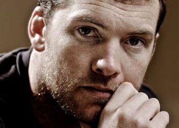 Sam Worthington Net Worth; How Rich is Sam Worthington?