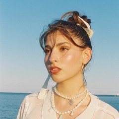 DOWNLOAD Andrea Bejar – Marigolds mp3