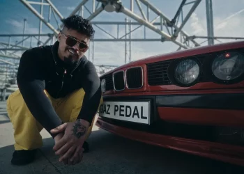 ,GAZ PEDAL' mp3 Download audio lyrics by LVBEL C5 ft. AREM OZGUC & ARMAN AYDİN