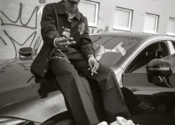 Seyi Vibez – Fake Love